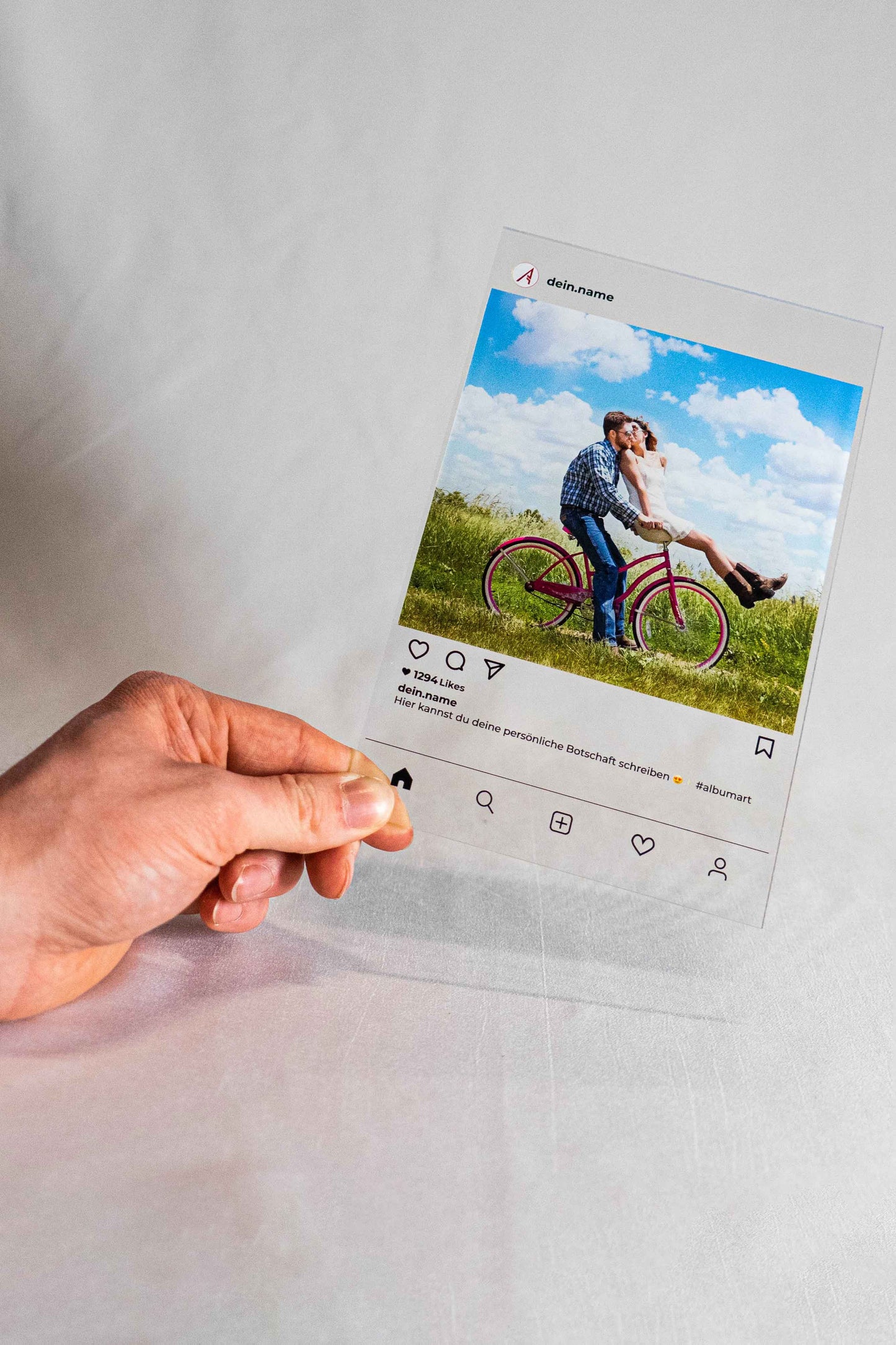 Personalisierter Glas Social Media Post